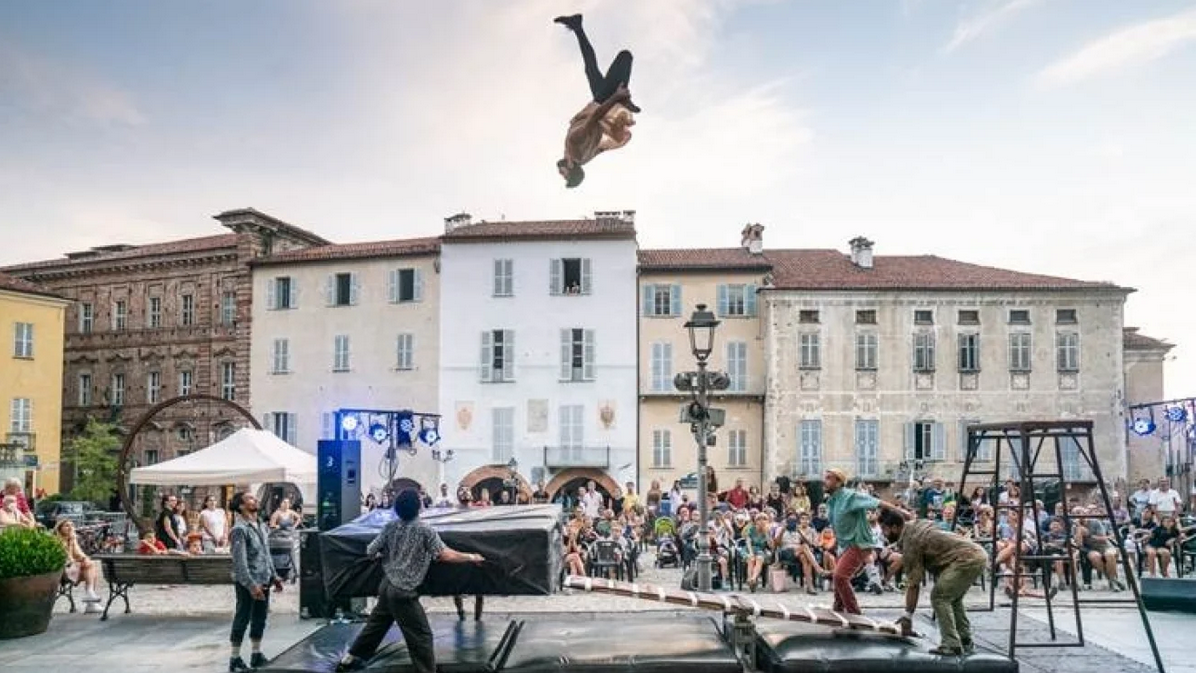 La compagnia colokolo al tls con chouf le ciel