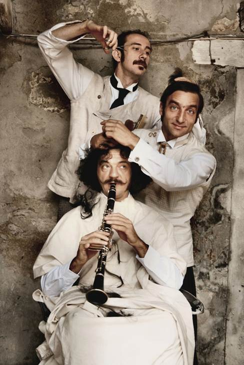 Teatro necessario al perempruner con nuova barberia
